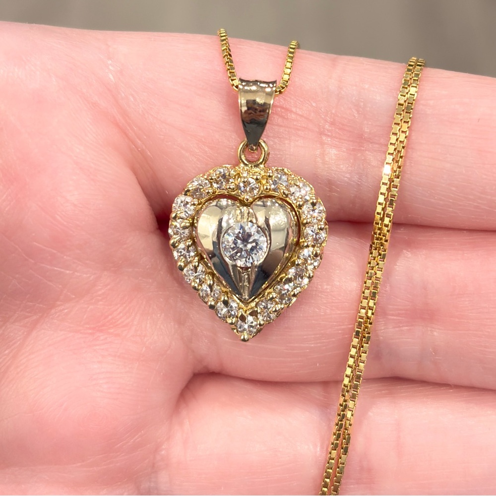 Elegant Gold and Silver Heart Pendant Necklace - Picture 4 of 15